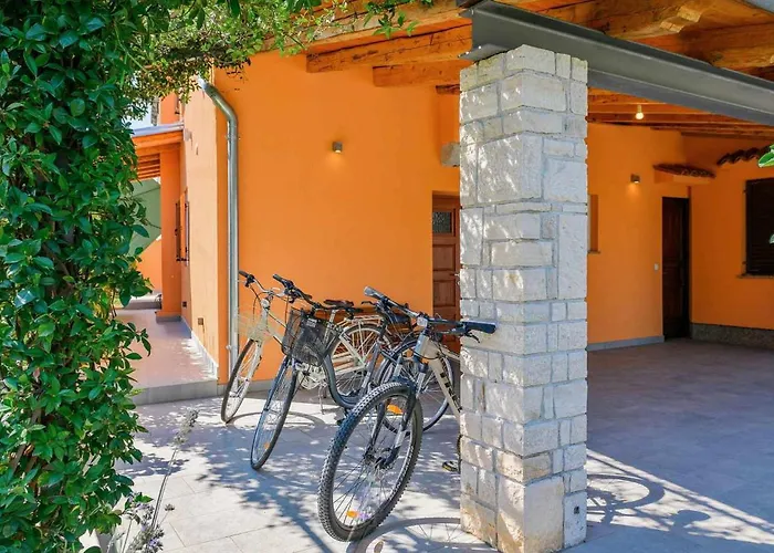 Nonina Hiza Сasa de vacaciones *