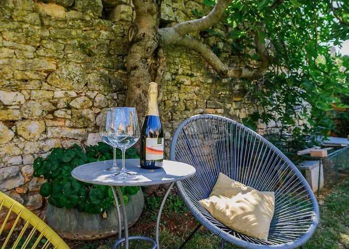 Nonina Hiza Сasa de vacaciones *